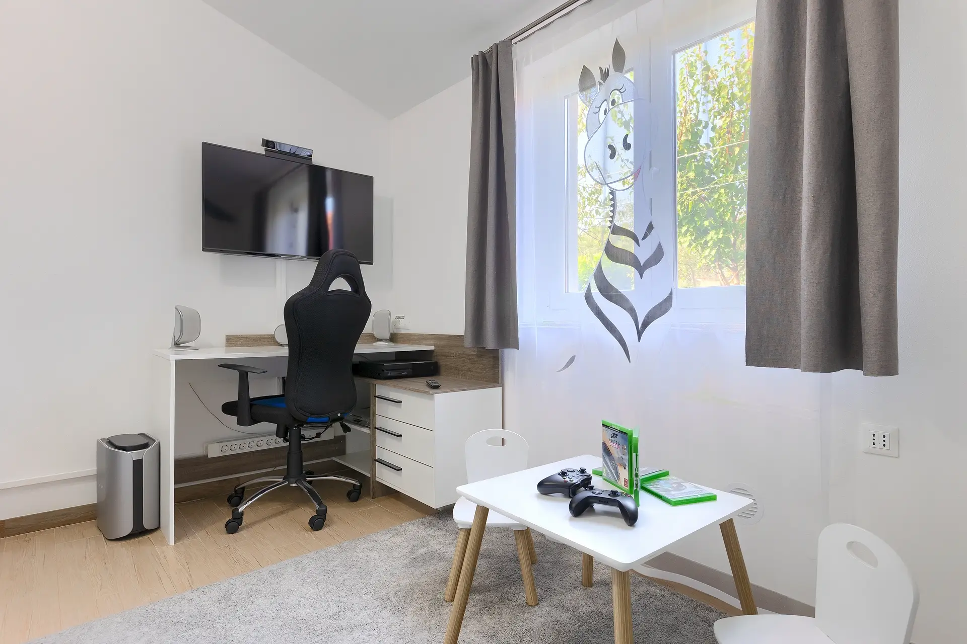 Villa slide 12